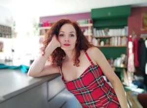 robe Geillis T 42 tartan rouge, dos nu lacée