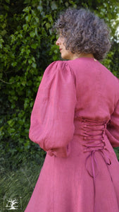 Robe de jour d'été en lin pivoine ( teinture naturelle à la main)