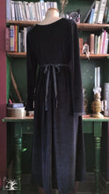 Charger l&#39;image dans la galerie, robe Ann Elliott velours noir taille 38/40