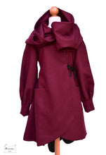 Charger l&#39;image dans la galerie, manteau Nabou bordeaux en drap de laine