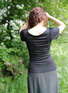 tee shirt manches courtes dos nu
