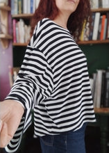 Charger l'image dans la galerie, tee-shirt large rayure Burton maille viscose