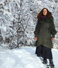 Charger l&#39;image dans la galerie, manteau Nabou vert forêt en drap de laine