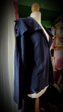 Charger l'image dans la galerie, la veste Jack (en maille mérinos bleu nuit)