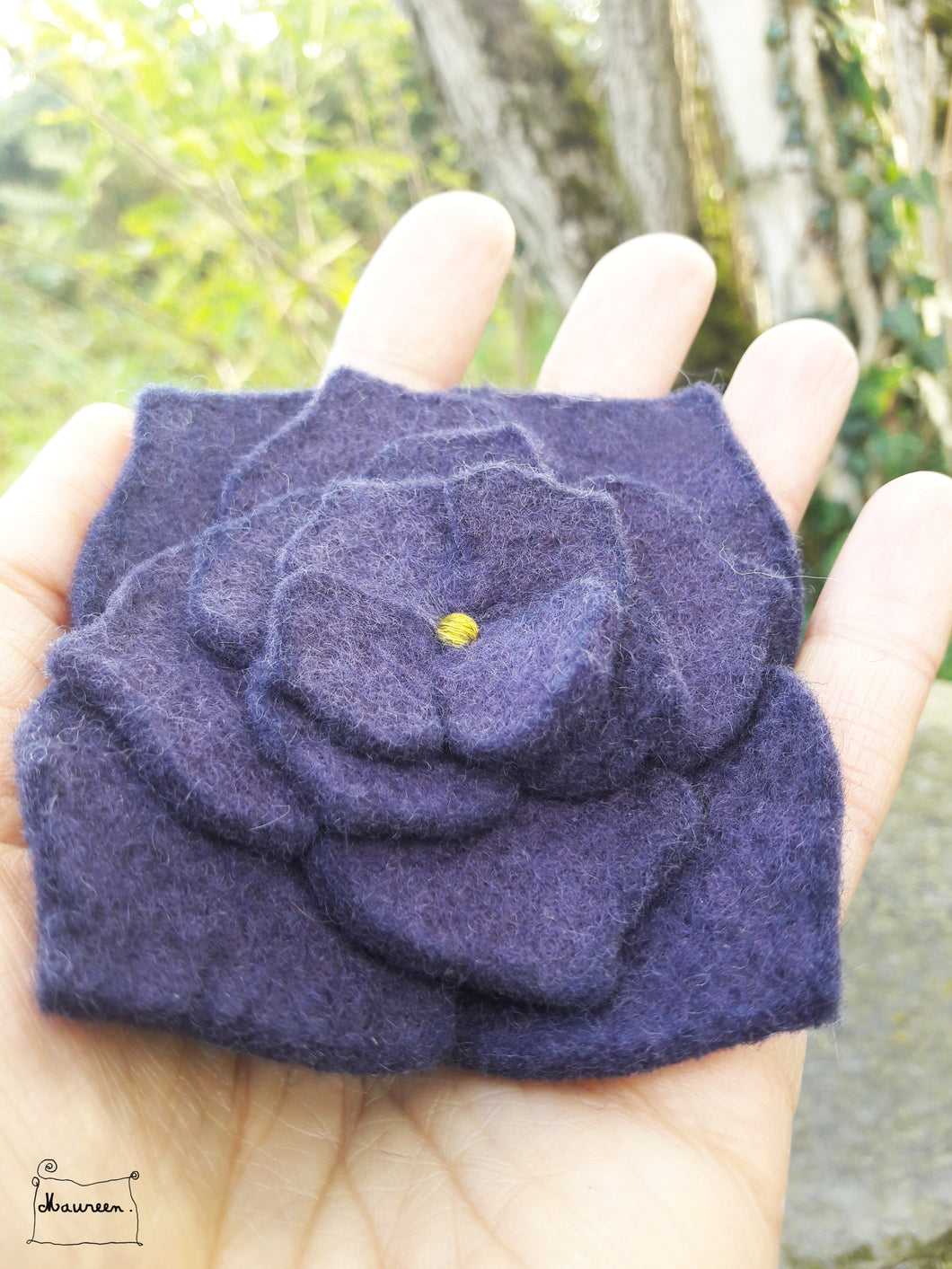 grande barrette fleur violet myrtille (teinture végétale)