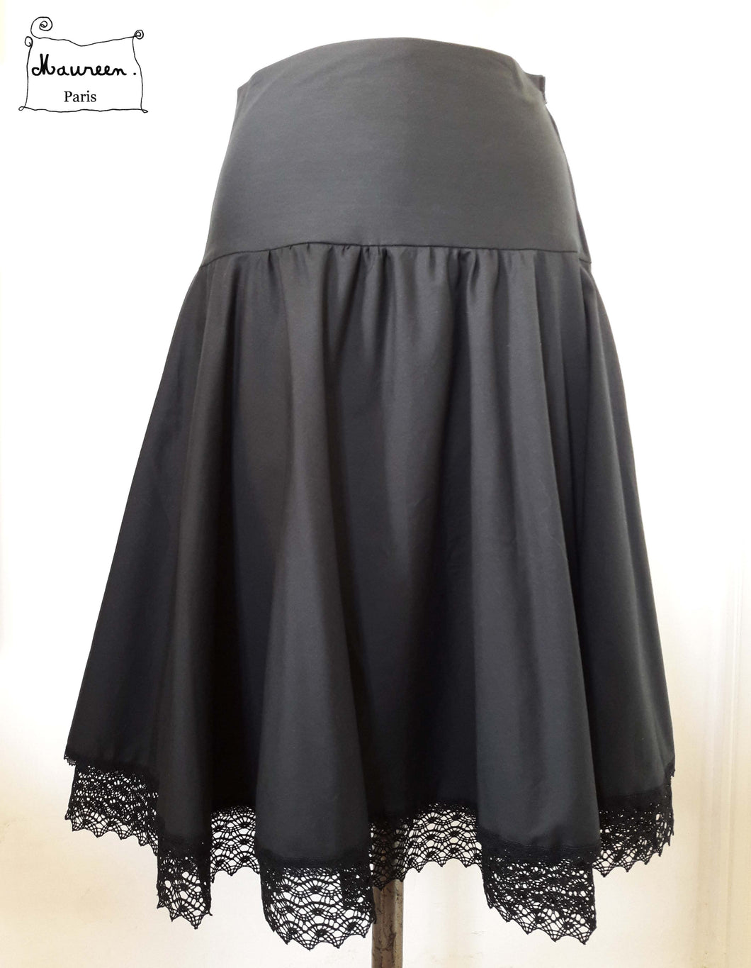 jupe corolle noire en coton zippée
